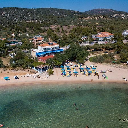 Astris Beach Luaran gambar